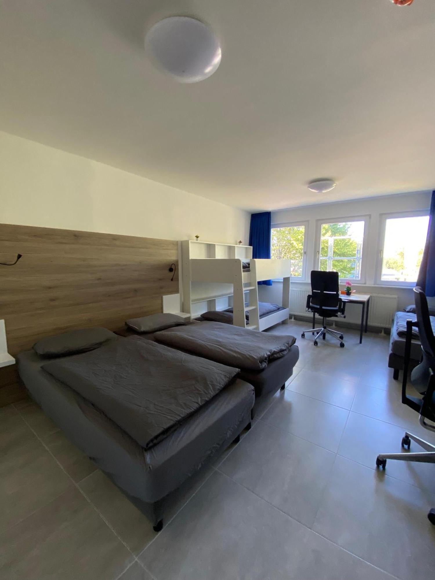 Mk Hostel Oyten - Free Wifi & Parking - 24H Check-In Zewnętrze zdjęcie