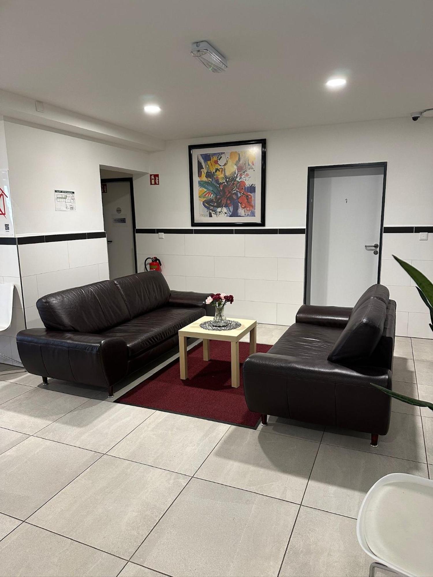 Mk Hostel Oyten - Free Wifi & Parking - 24H Check-In Zewnętrze zdjęcie