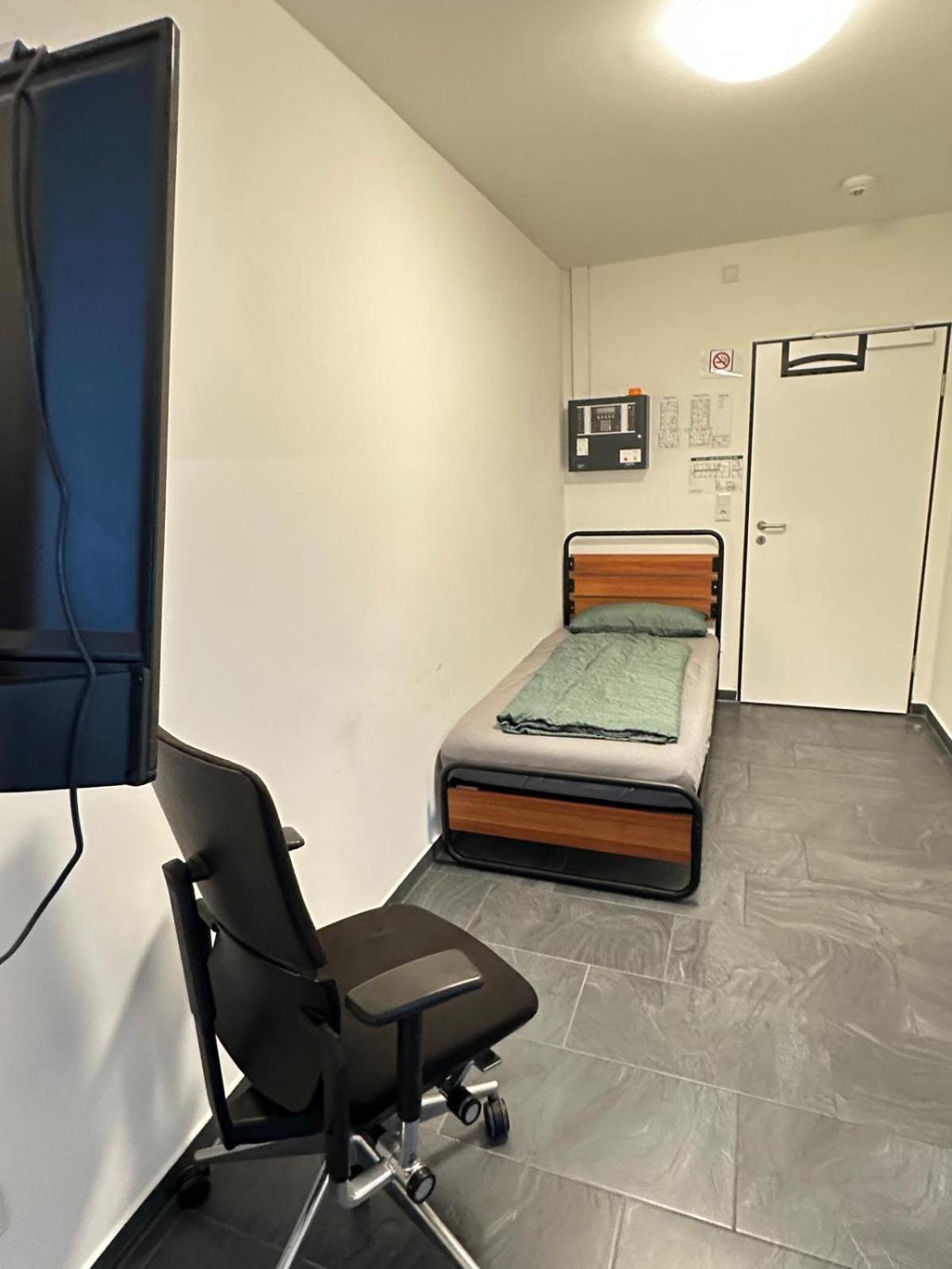 Mk Hostel Oyten - Free Wifi & Parking - 24H Check-In Zewnętrze zdjęcie