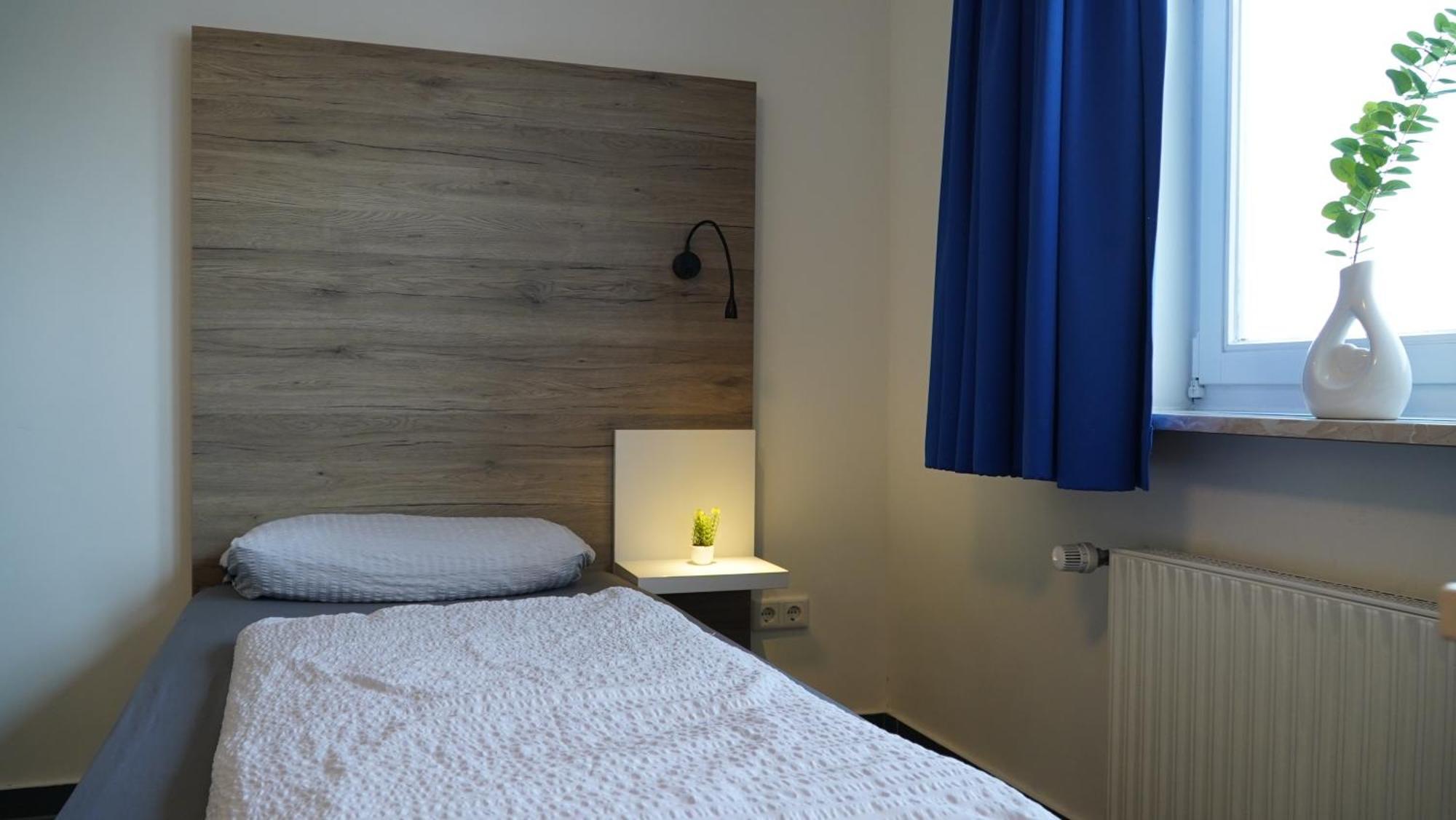 Mk Hostel Oyten - Free Wifi & Parking - 24H Check-In Zewnętrze zdjęcie
