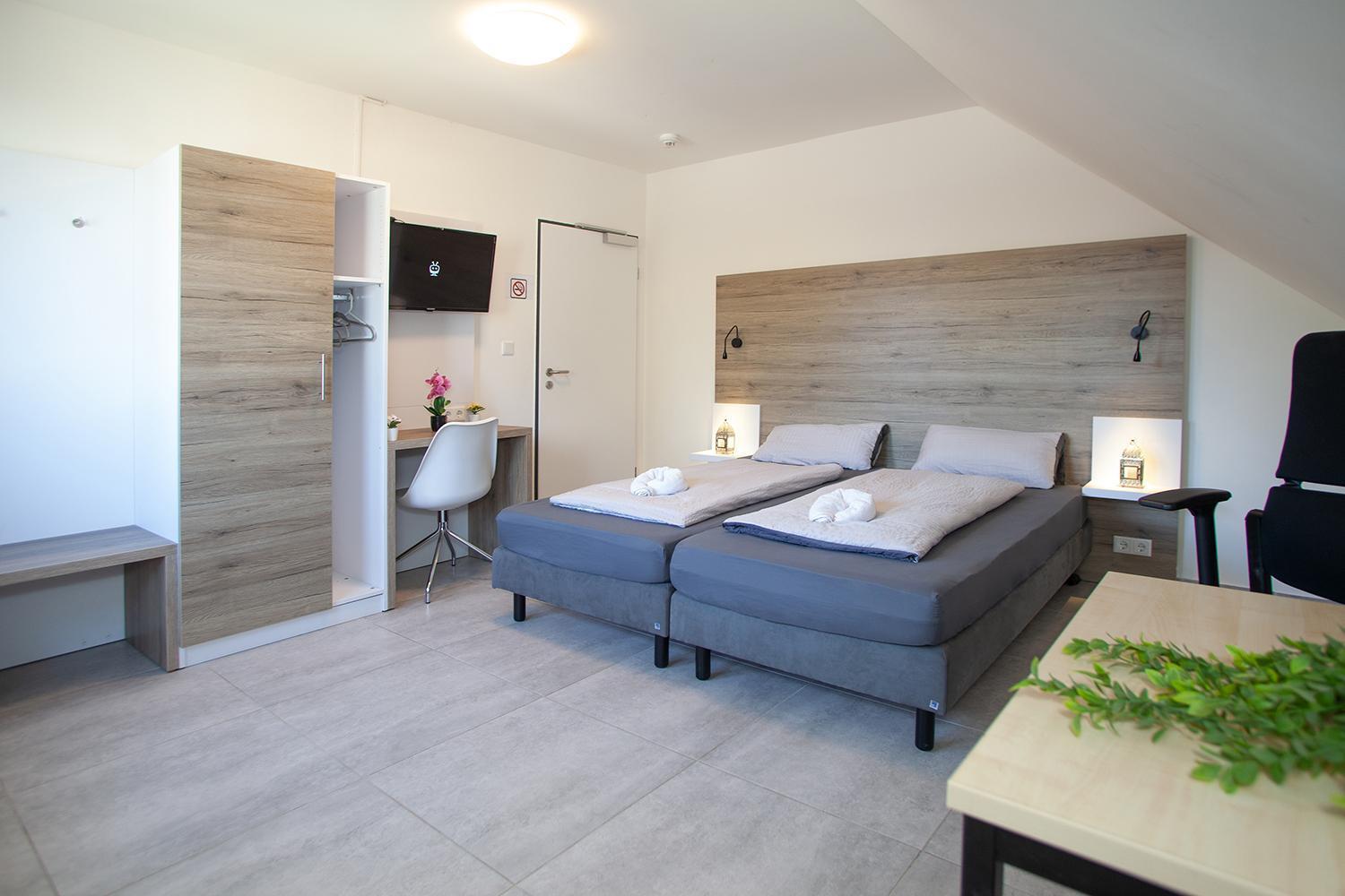 Mk Hostel Oyten - Free Wifi & Parking - 24H Check-In Zewnętrze zdjęcie